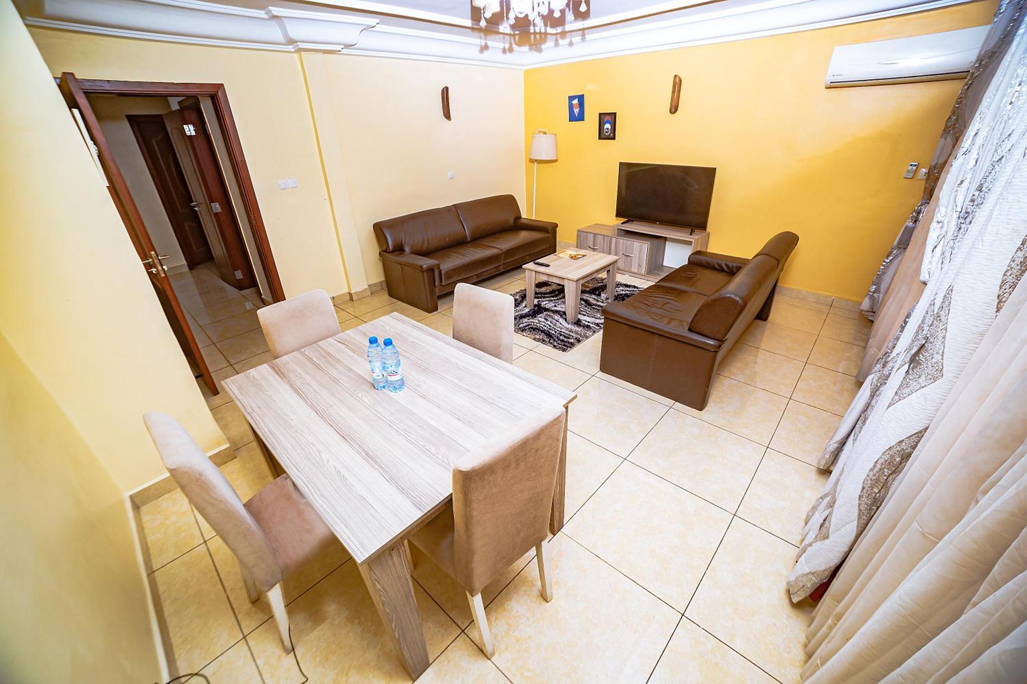 Loumia Premium Bonapriso Lägenhet Douala Exteriör bild